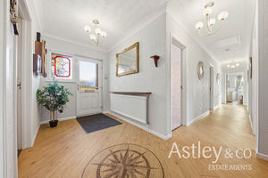 hallway- click for photo gallery